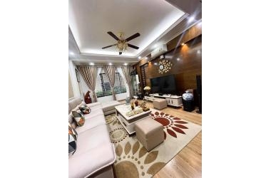LIỀN KỀ VĂN QUÁN GẦN TRƯỜNG VĂN YÊN 80M 4T 9 TỶ